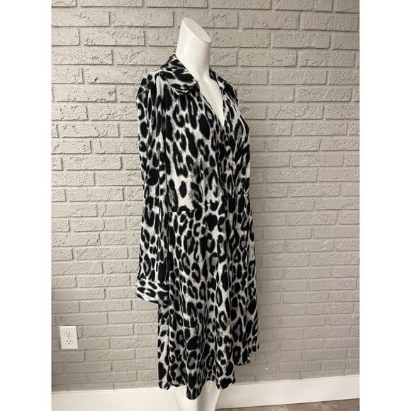 Lane Bryant Animal Print Faux Wrap Dress Size 18 /20 - Picture 3 of 9